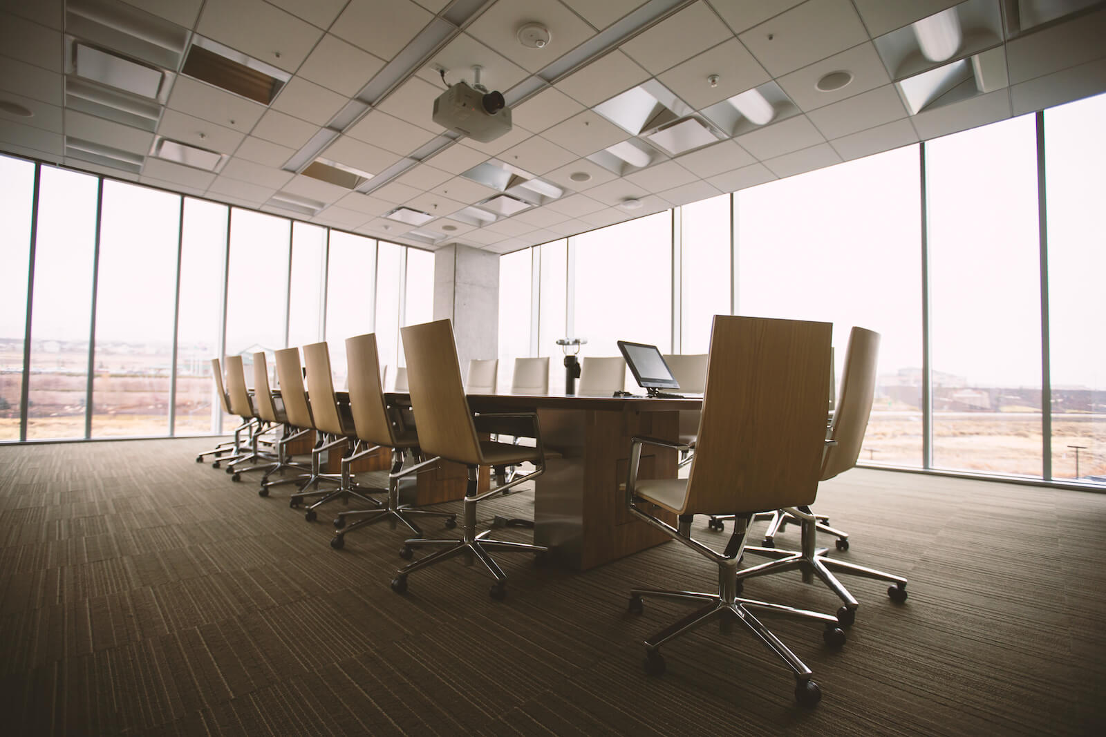 SOLUNTEC PROYECTOS Y SOLUCIONES TIC