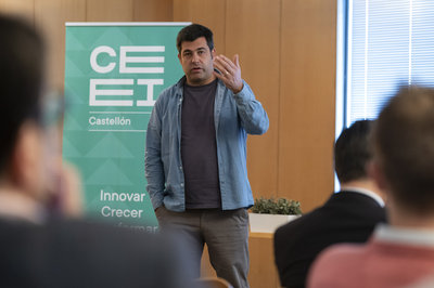 Benjamín Garcés, en el Coffee Time del Club de Inversión Órbita