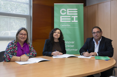 Firma del convecnio de InnoActiva 2025