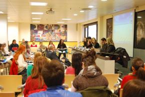 Mesa redonda en ADEIT