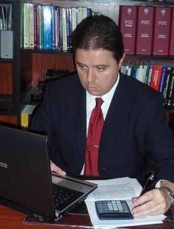 �lvaro Ben�tez Cabedo