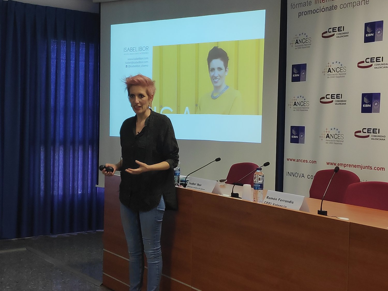 Jornada: Conectando Empresa, Marca e Identidad Visual[;;;][;;;]- 1