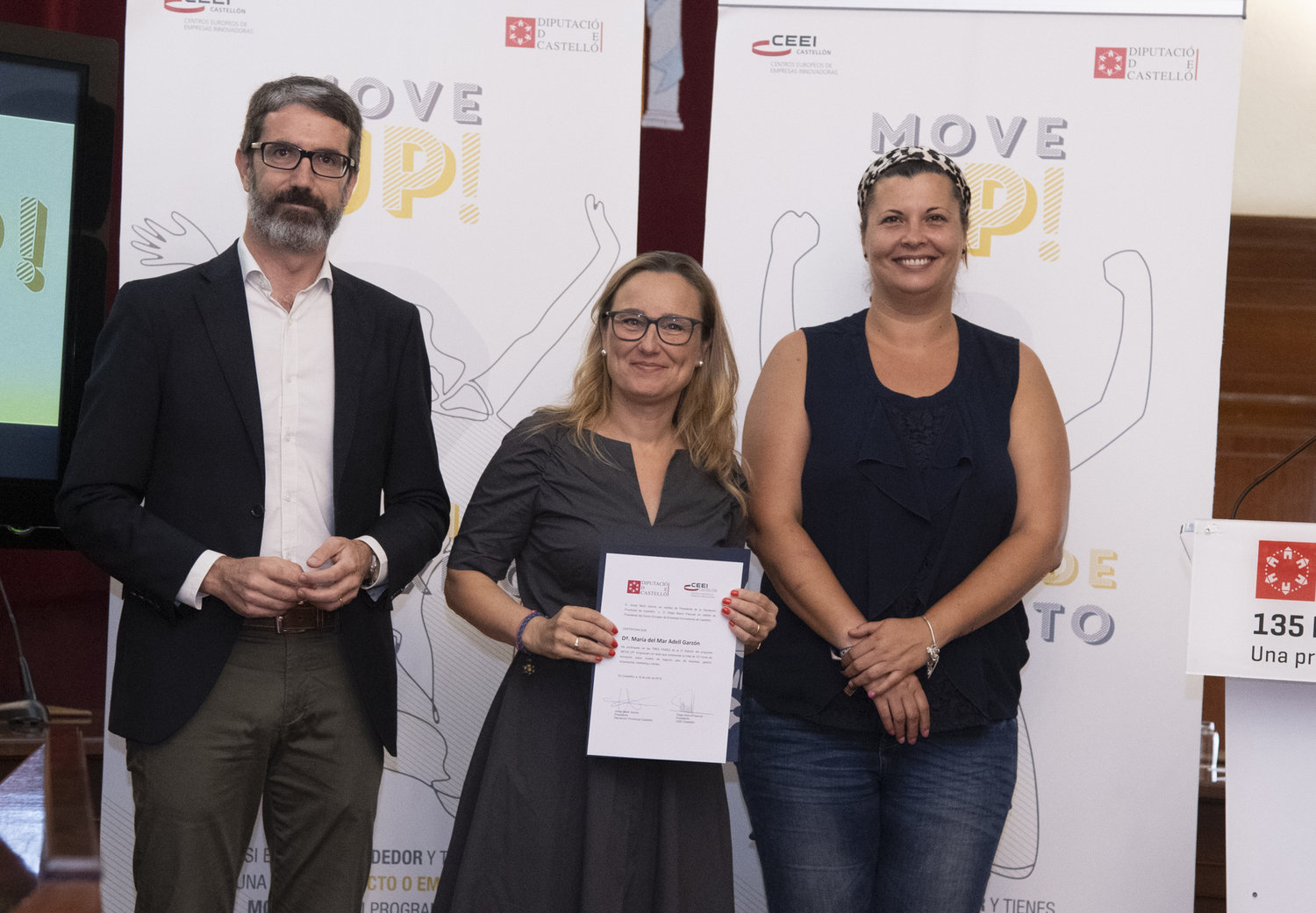 Acto entrega de premios y diplomas MOVE UP! emprende con xito 2019 (1)[;;;][;;;]