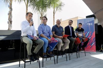Rueda de Prensa de presentaci�n de Xarxatec (2)