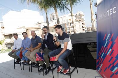 Rueda de Prensa de presentaci�n de Xarxatec (14)